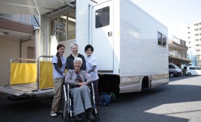 理美容師の新しい働き方！訪問理美容・福祉理美容が注目される理由