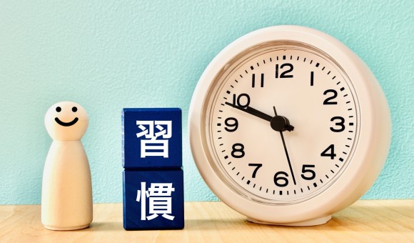 美容師・理容師として成長する人の共通点。目標を現実に変える「習慣化」のコツ