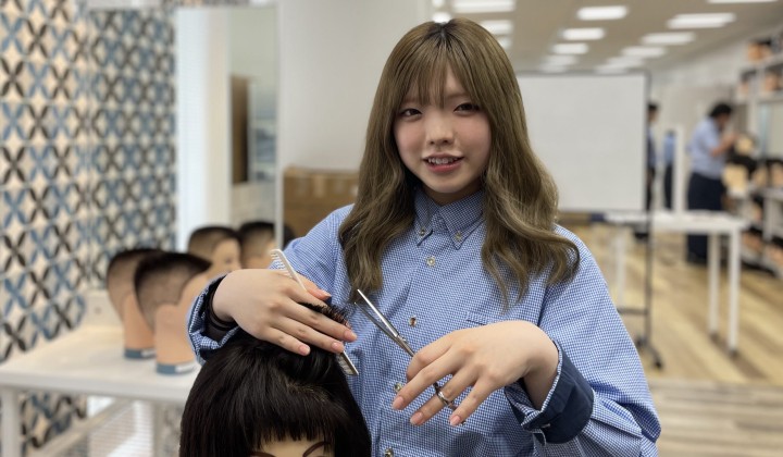 18歳で美容師デビュー。「カットが大好き」で選んだQBハウス